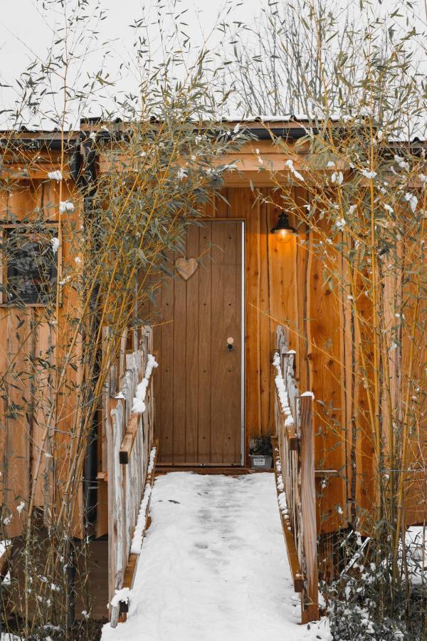 Willa La Cabane Ofuro Celles  Zewnętrze zdjęcie