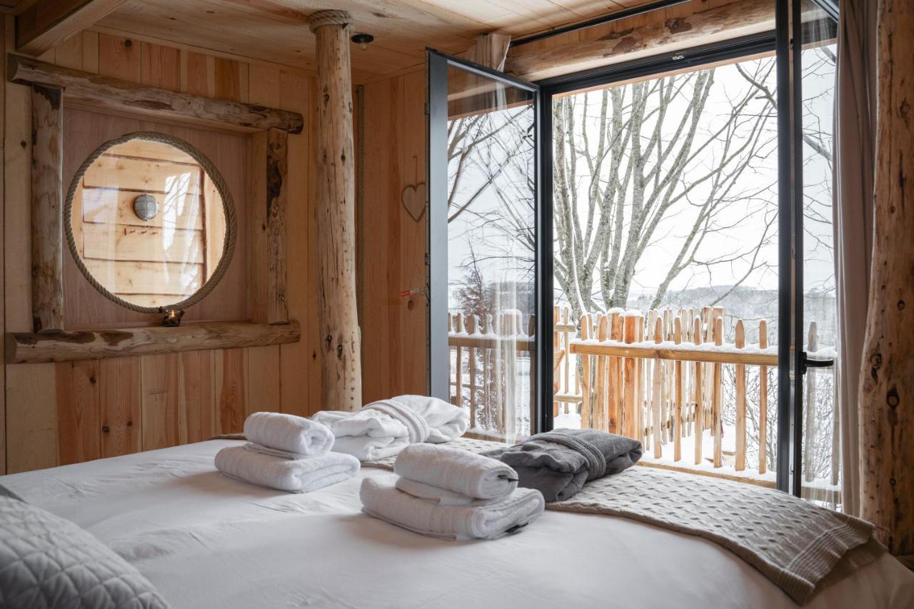Willa La Cabane Ofuro Celles  Zewnętrze zdjęcie