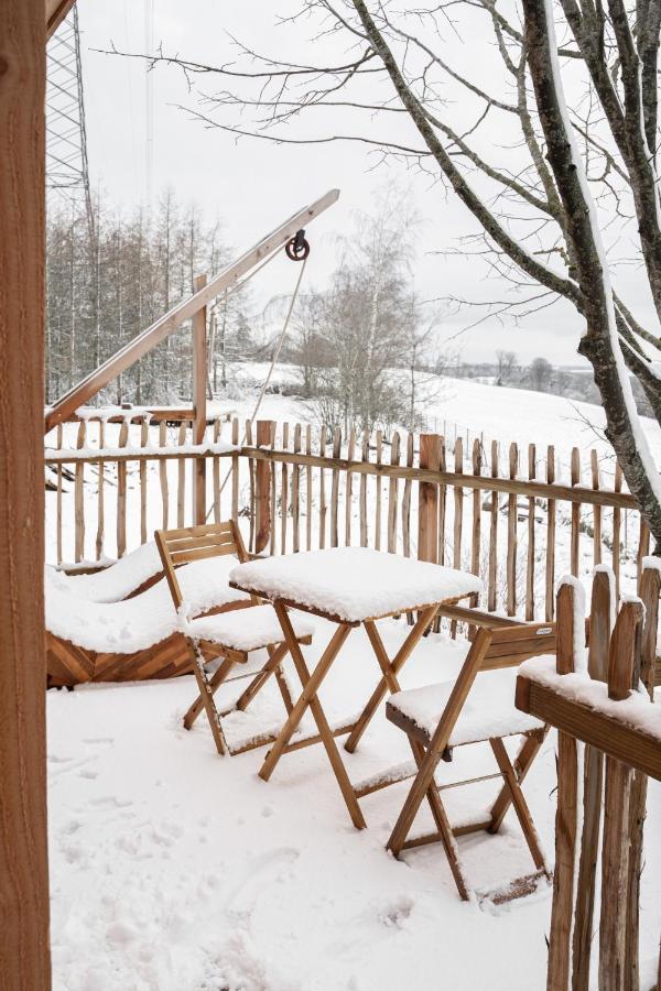 Willa La Cabane Ofuro Celles  Zewnętrze zdjęcie